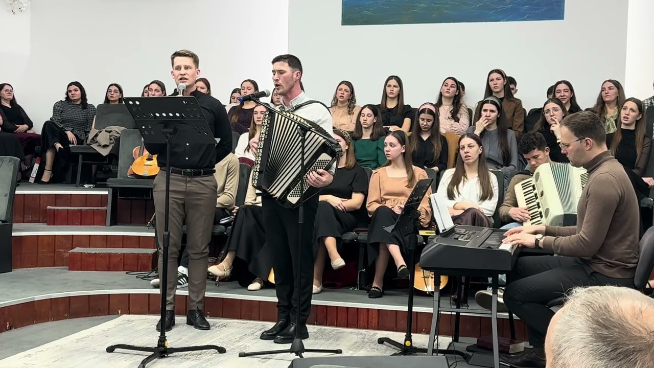 El e aici !Beni Burdeț și David Dumitru!