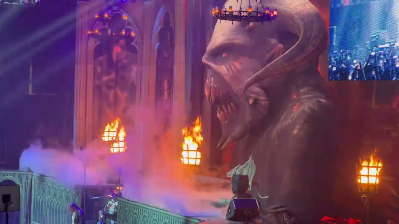 IRON MAIDEN BY IRON MAIDEN (2022 - LIVE - HONDA CENTER, ANAHEIM CA USA) in 4K