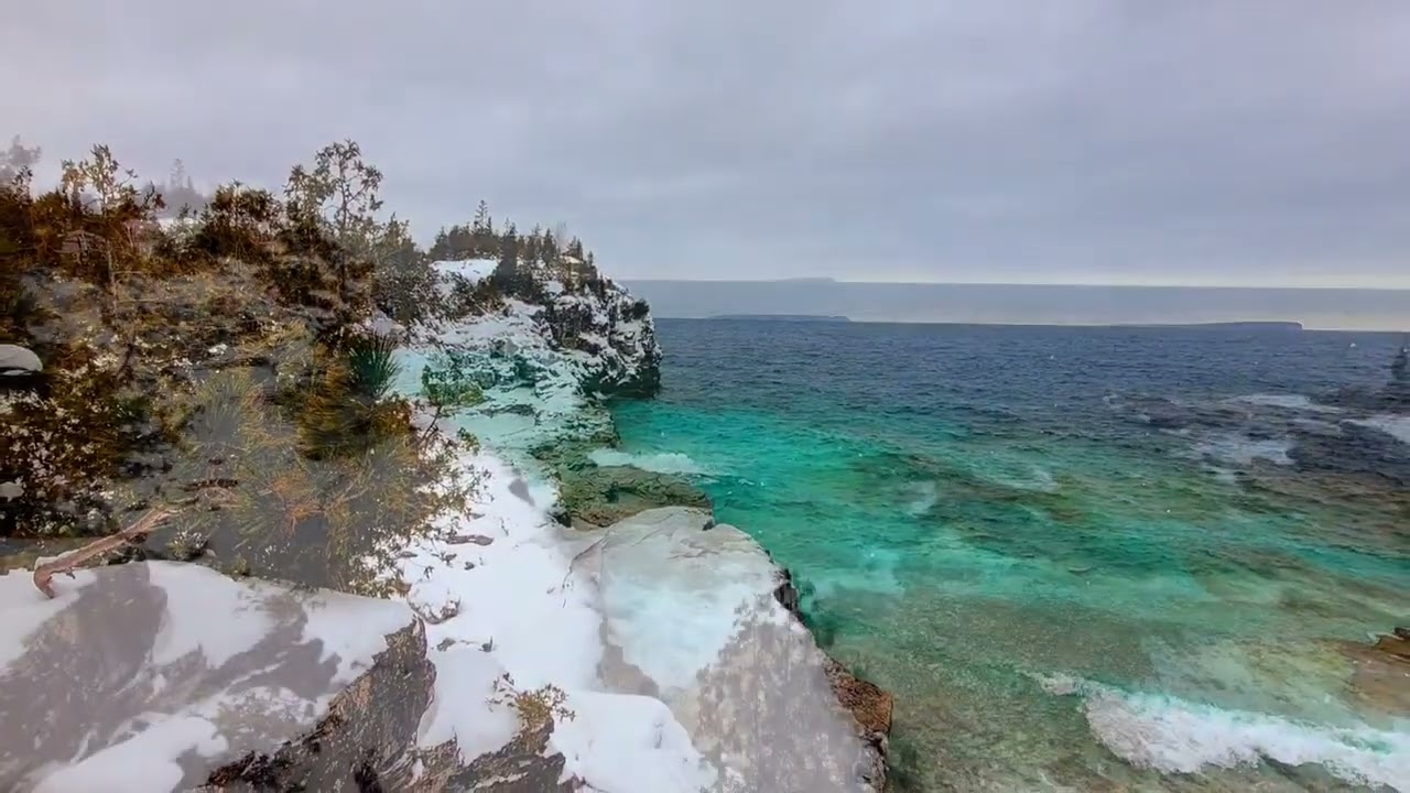 Korean Canadian Culture & Arts Center TV. #Tobermory Grotto, Bruce Penninsula National Park, Canada