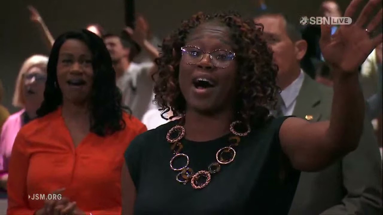 Live Praise and Worship Medley - FWC Singer Brian Haney