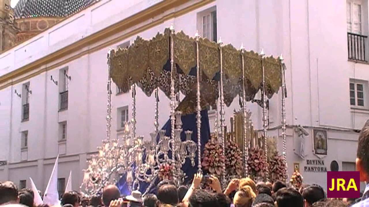 Entrada de la Virgen de la Aurora de la Resureccion de Sevilla 2015
