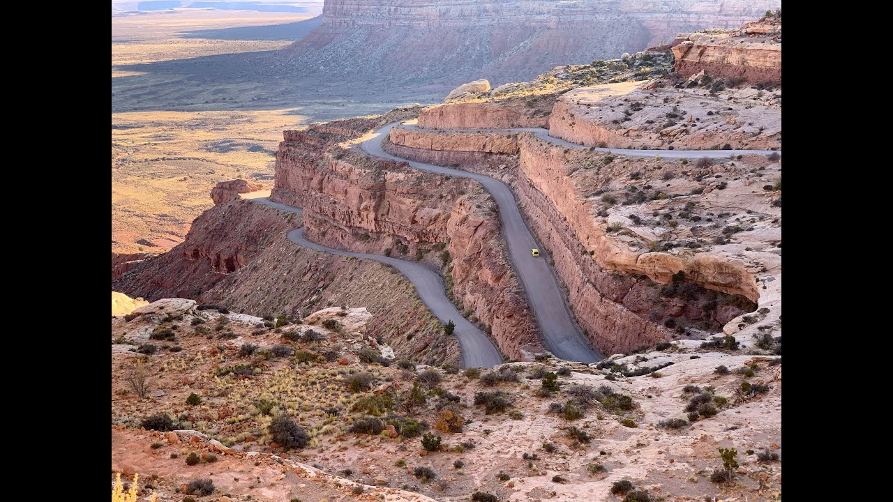 Driving the Moki Dugway 2019