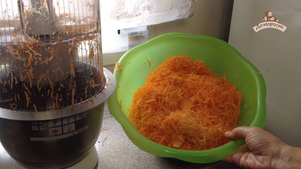 Приготовление квашеной капусты на кухонном комбайне.