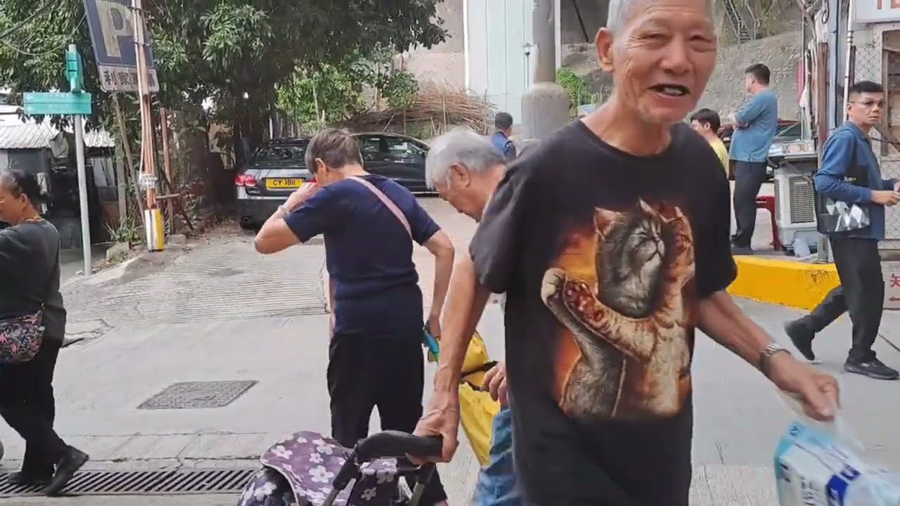 Vlog pengambilan barang orang tua di hongkong#vlogpengambilanbarang