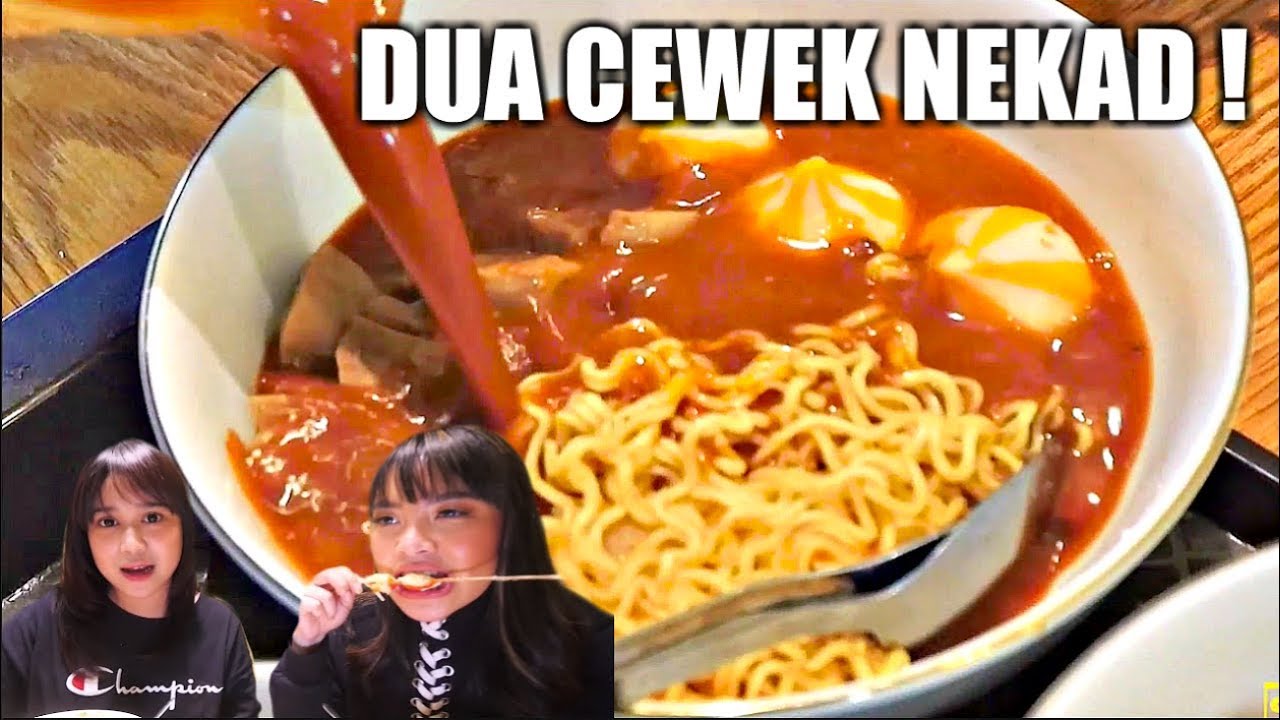 KETIKA DUA CEWEK GILA PEDAS DISATUKAN....