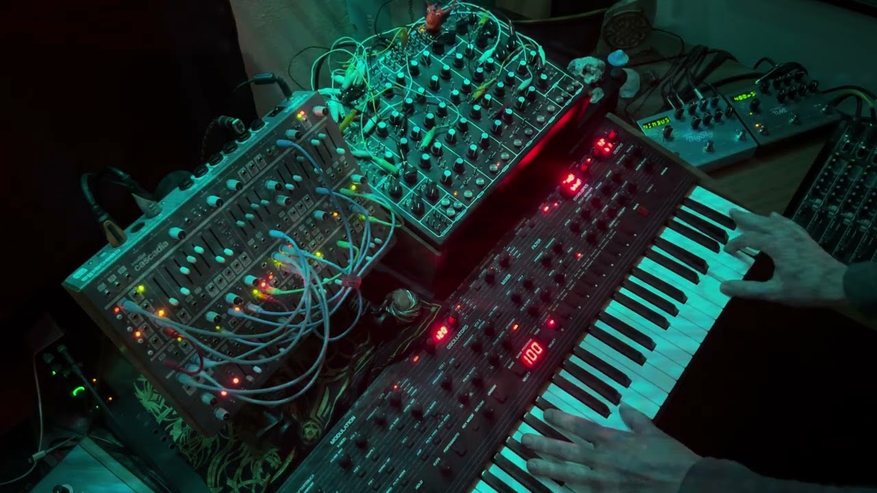 Around the Sun 🌞 Live Techno /// Intellijel Cascadia, Soma Pulsar-23, & OB6