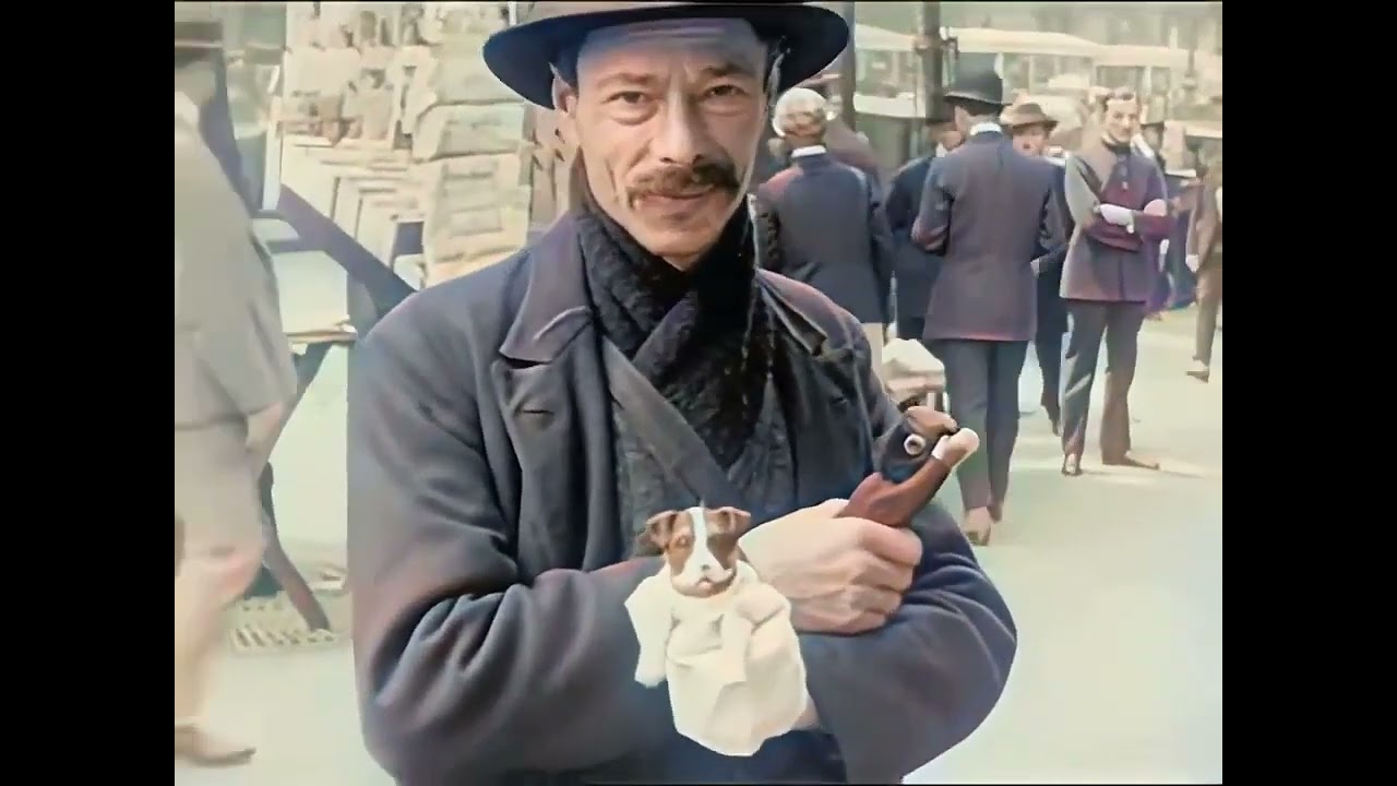 Paris 1920s in color  باريس عام 1920 م