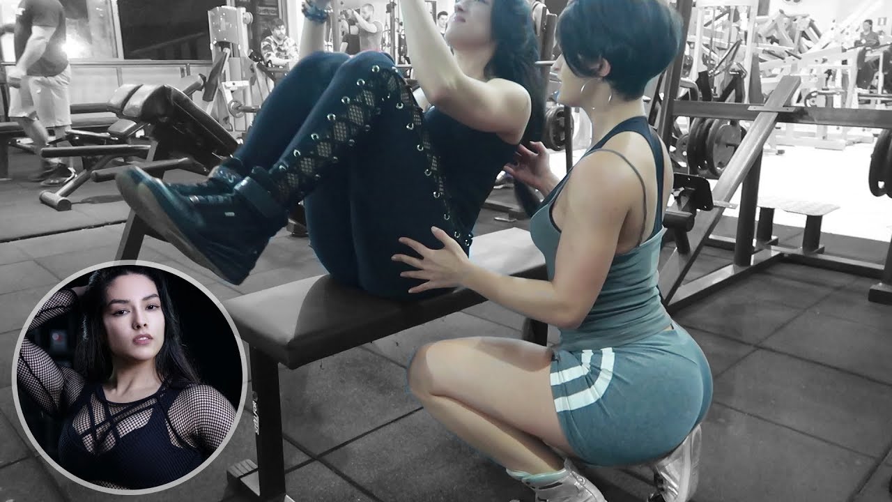 AQUELES CORPOS FITNESS DOS SONHOS (ALE BLACKFROST)