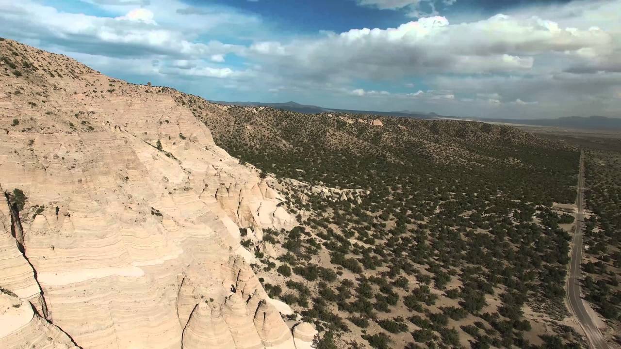 A tour of Santa Fe, New Mexico by aerial drone