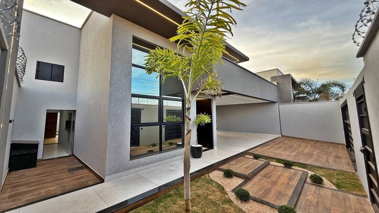 Mais espaço para viver bons momentos em família | Casa moderna no Residencial Monte Cristo. CONFIRA
