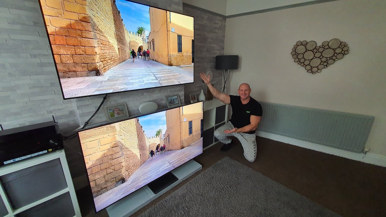 OLED vs QLED, LG B9 OLED vs Samsung Q90r daytime brightness & reflection test, + GIVEAWAY!
