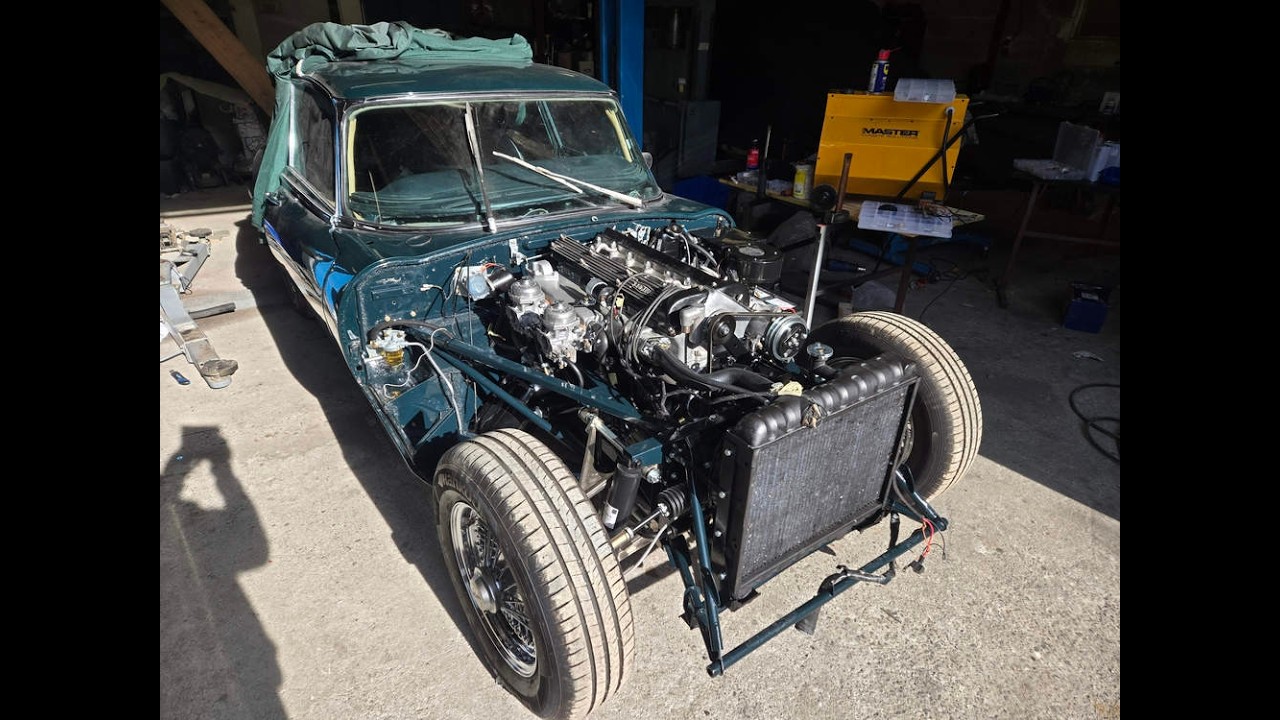 MA JAGUAR TYPE E SERIE 2 4..2L 1969  British Racing Green RESTAURATION A TERMINER PARTIE 15.