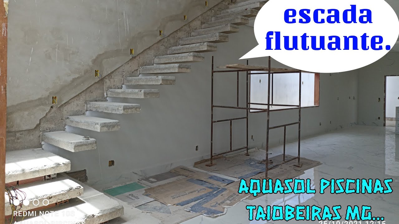 #215 - ESCADA FLUTUANTE