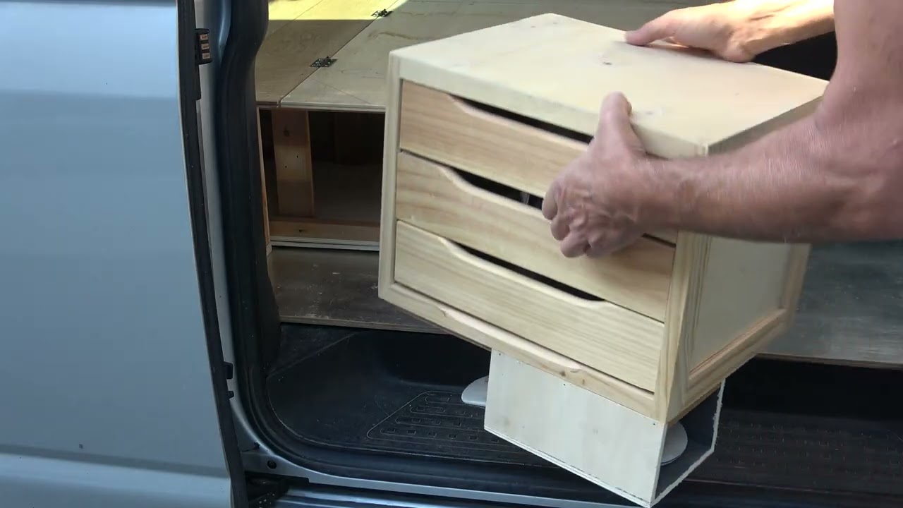 Camperizzare Volkswagen Caravelle, una camperizzazione semplice e veloce per un Caravelle T5