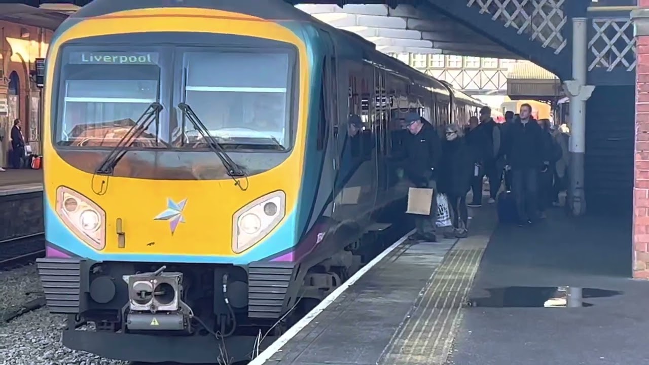 Trains at Grimsby/Cleethorpes w/ Corey