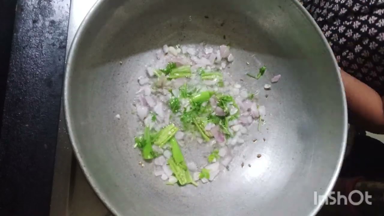 Pillalu Entho ishtapade tomato 🍅 charu😋