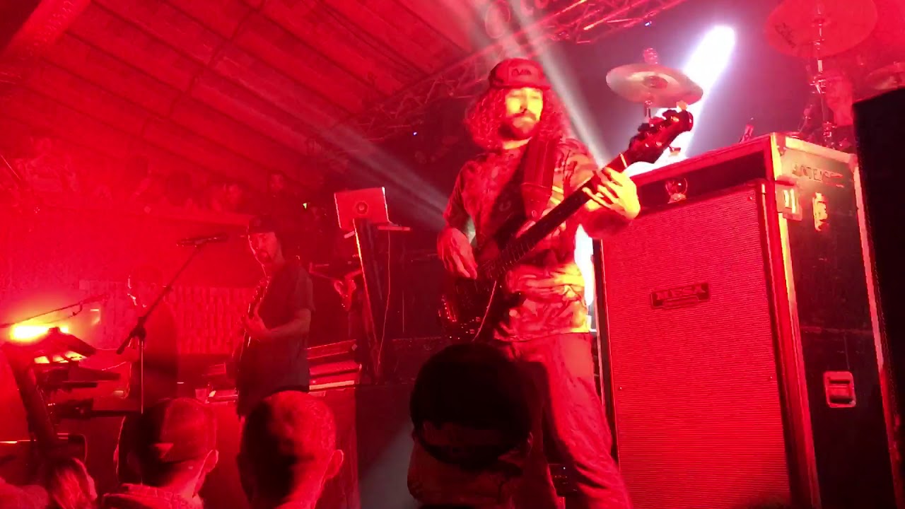Above The Storm (Live)HQ-Stick Figure