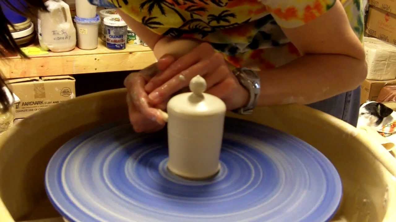 Pottery: How to Make a 1 Piece Lidded Jar - Toothpick Jar