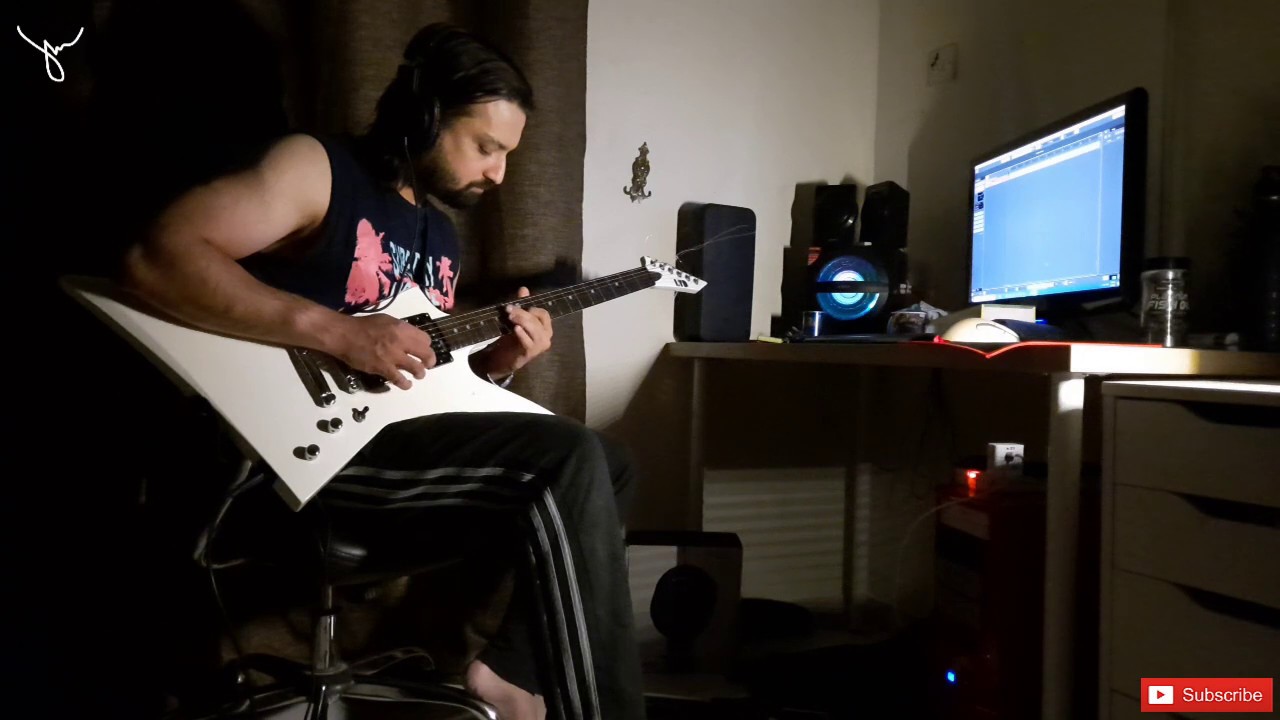 E minor Random Jam - Daniyal Raffat - Boss Gt 100 Loop Demo