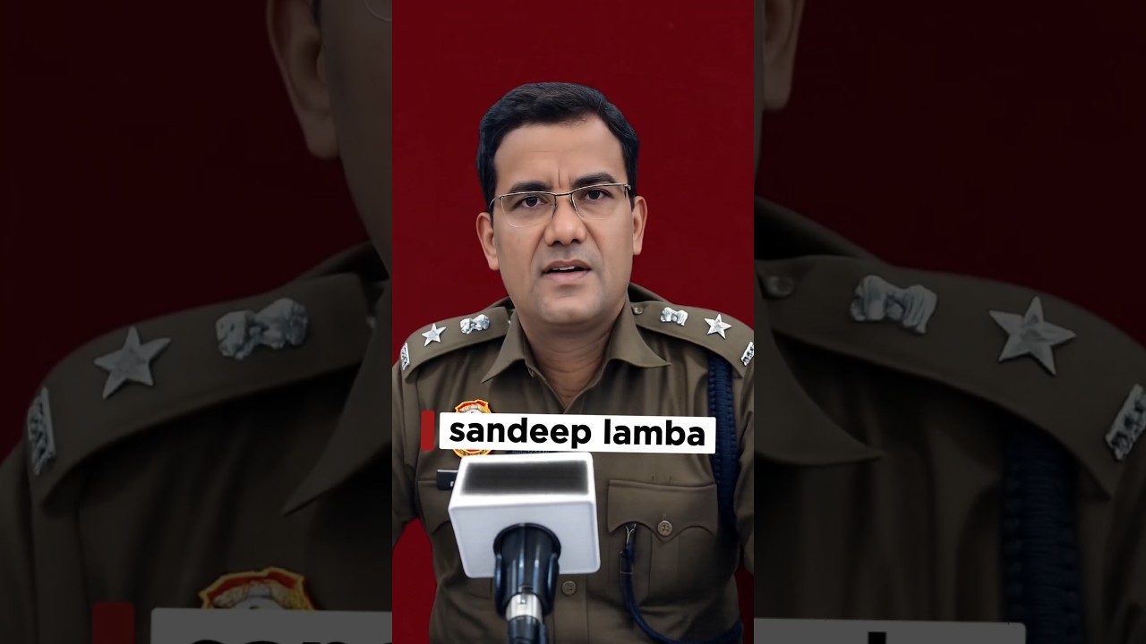 Why did this Delhi Police officer run away from a reporter's question? (Sandip Lamba)#DelhiPolice...