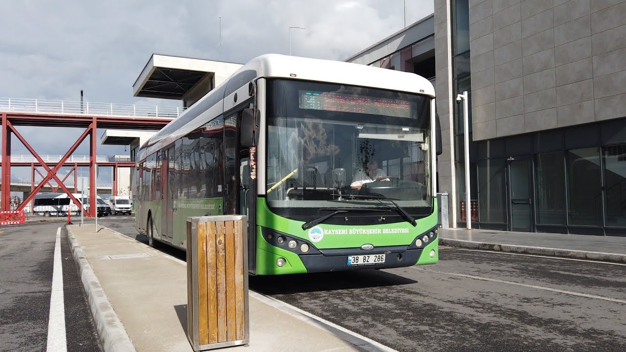 Kayseri Ulaşım | 96HM ile Cumhuriyet Meydanı - Havalimanı Arası Otobüsle Seyahat