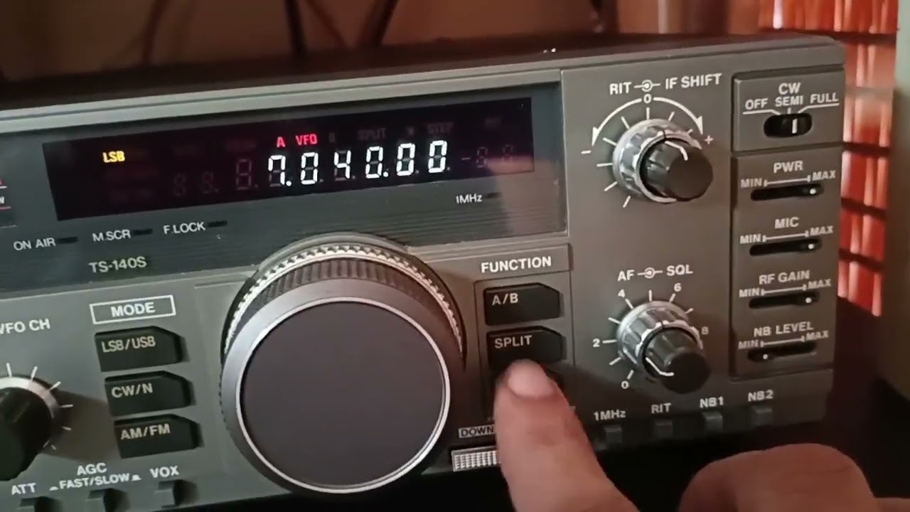 KENWOOD TS 140S+DUS