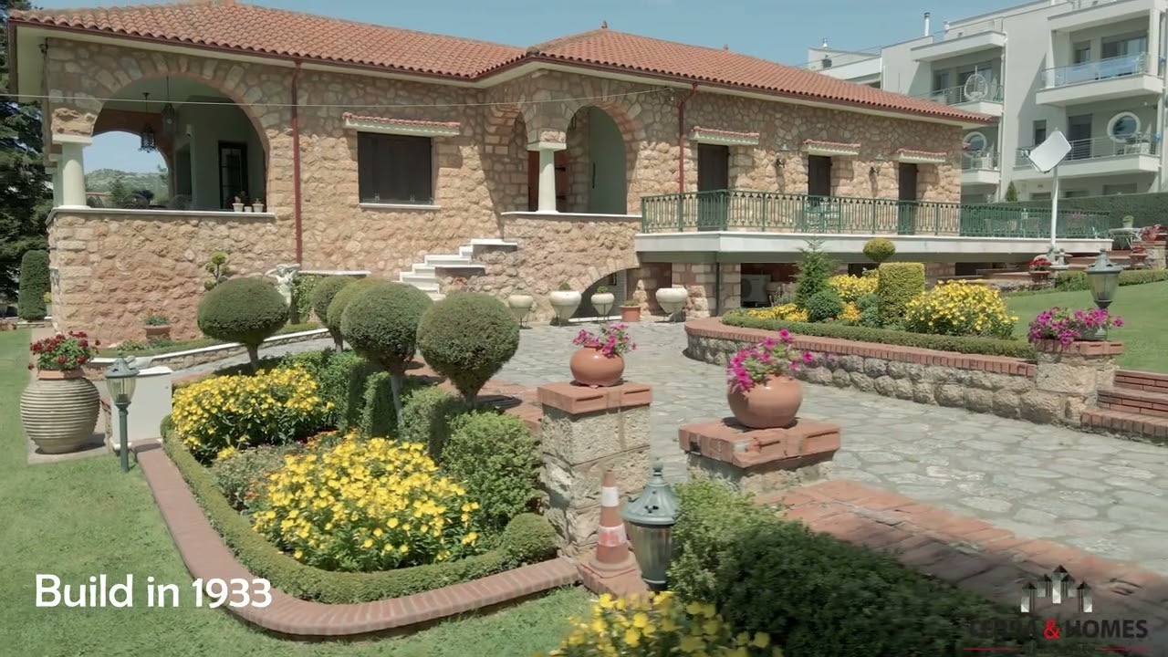Neoclassical villa in Oreokastro Thessaloniki