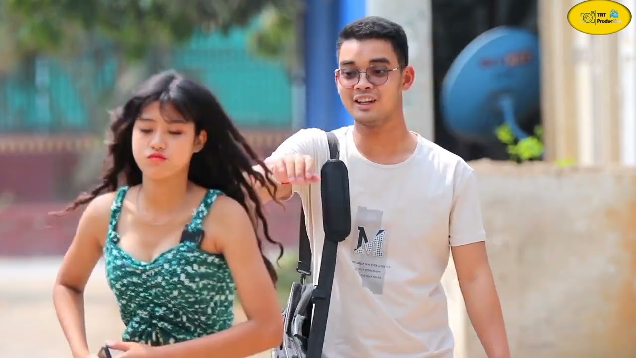 အချစ်ကိုငွေနဲ့တန်ဖိုးဖျက်တဲ့မိန်းမ😏😏   ( Thura Entertainment )