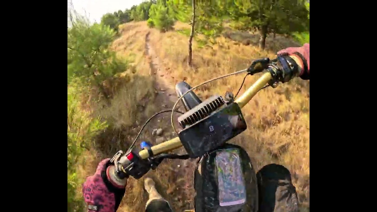 Sur ron light bee 72v  torp tc1000 suspension EXT FERRO EXT ARMA. Sesión de senderitos