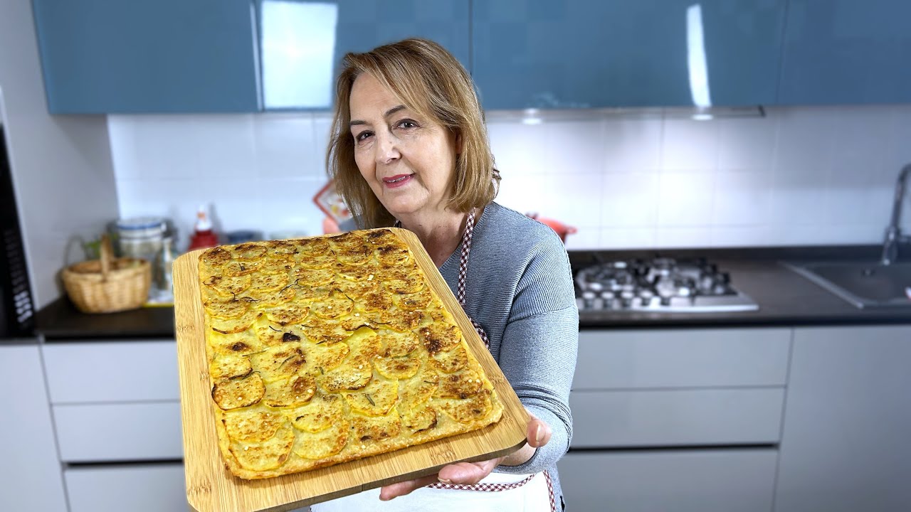 Sorprendente SCHIACCIATA di PATATE❤️ Da mangiare in compagnia!