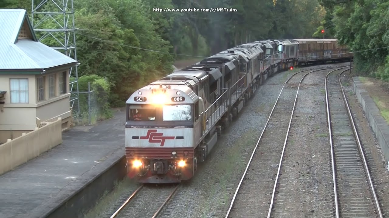 Six locomotives on SCT Freight Train: Trains of South Australia