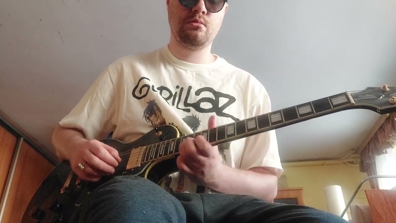 Just having fun with riffs and stuff dont hate lol 