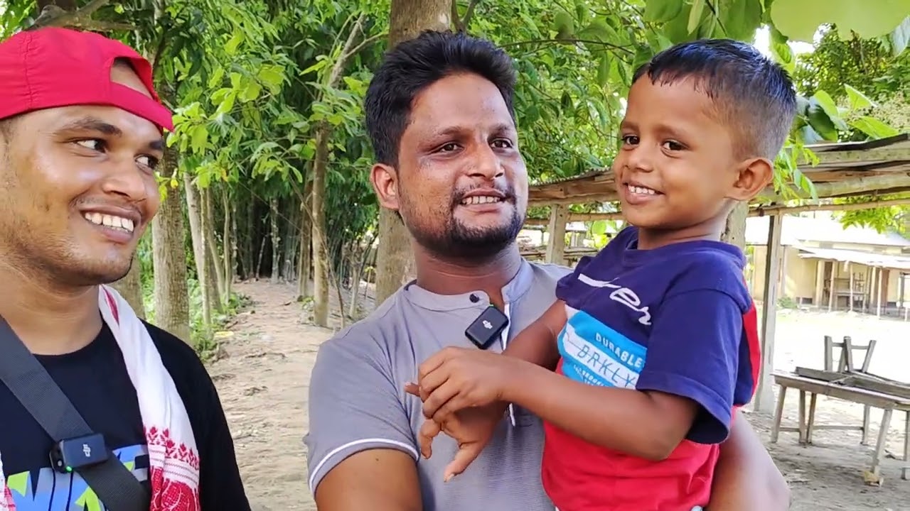 গ্রামের ছোট্ট ভাইরাল আরিফুল , চাচা ভাতিজার মজার🤣 মজার রেপ গানে 🔊 ৫ মাসে এত success 😱