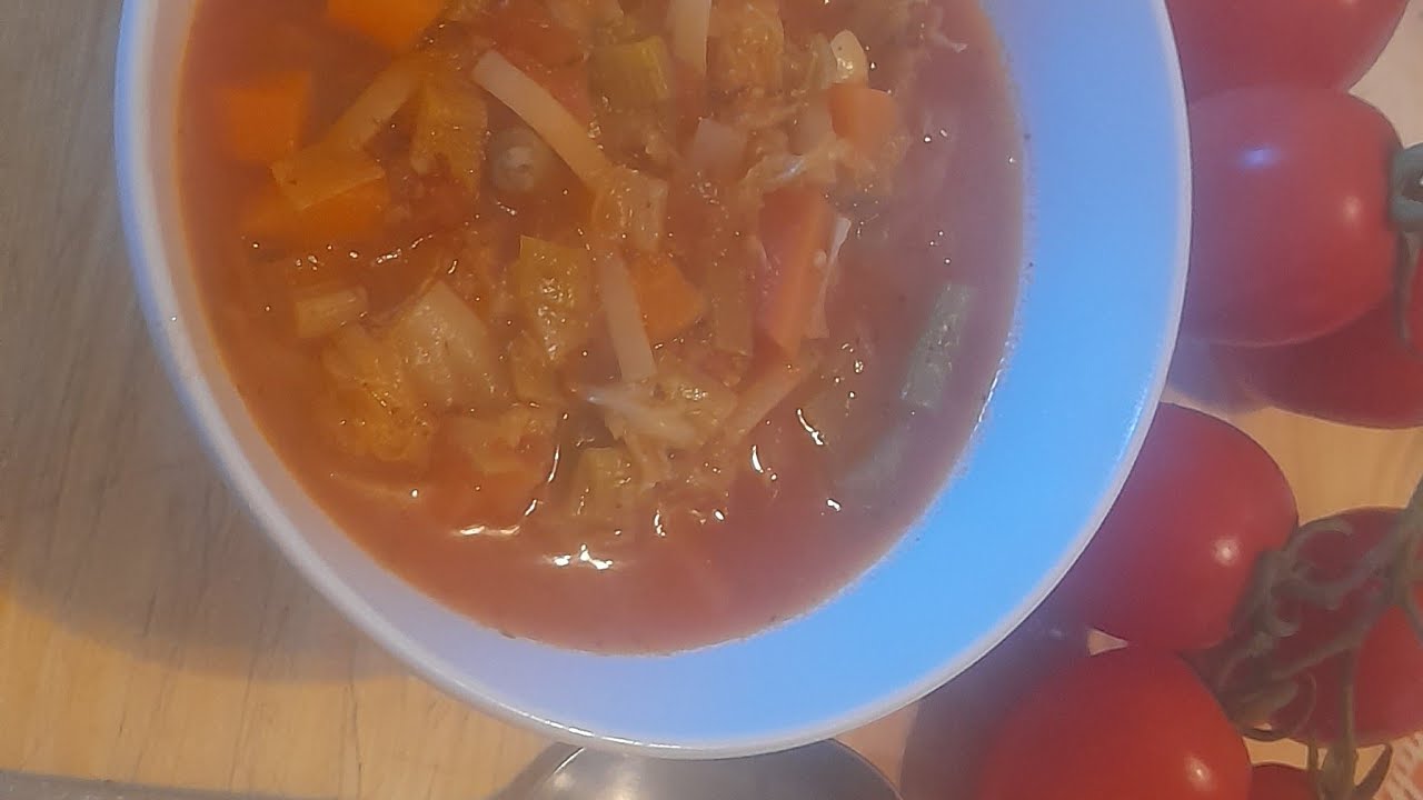 Minestrone Soup, quick, easy and delicious