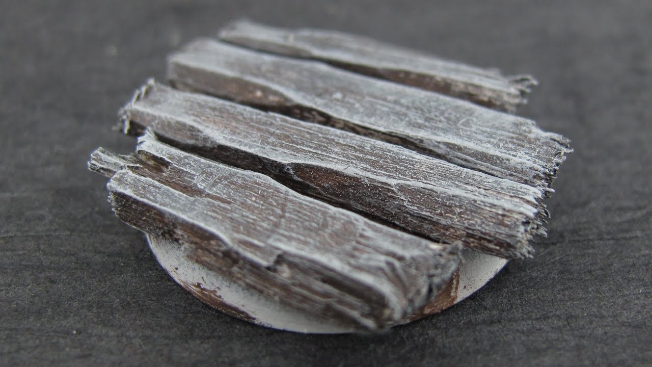 How to Create a Wooden Plank Base