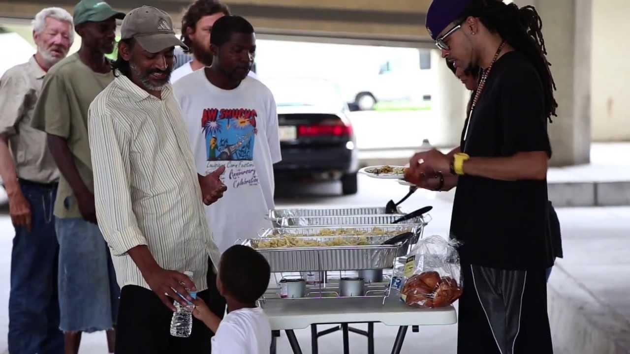 Dee-1 - Walking Revolution [Official Video]