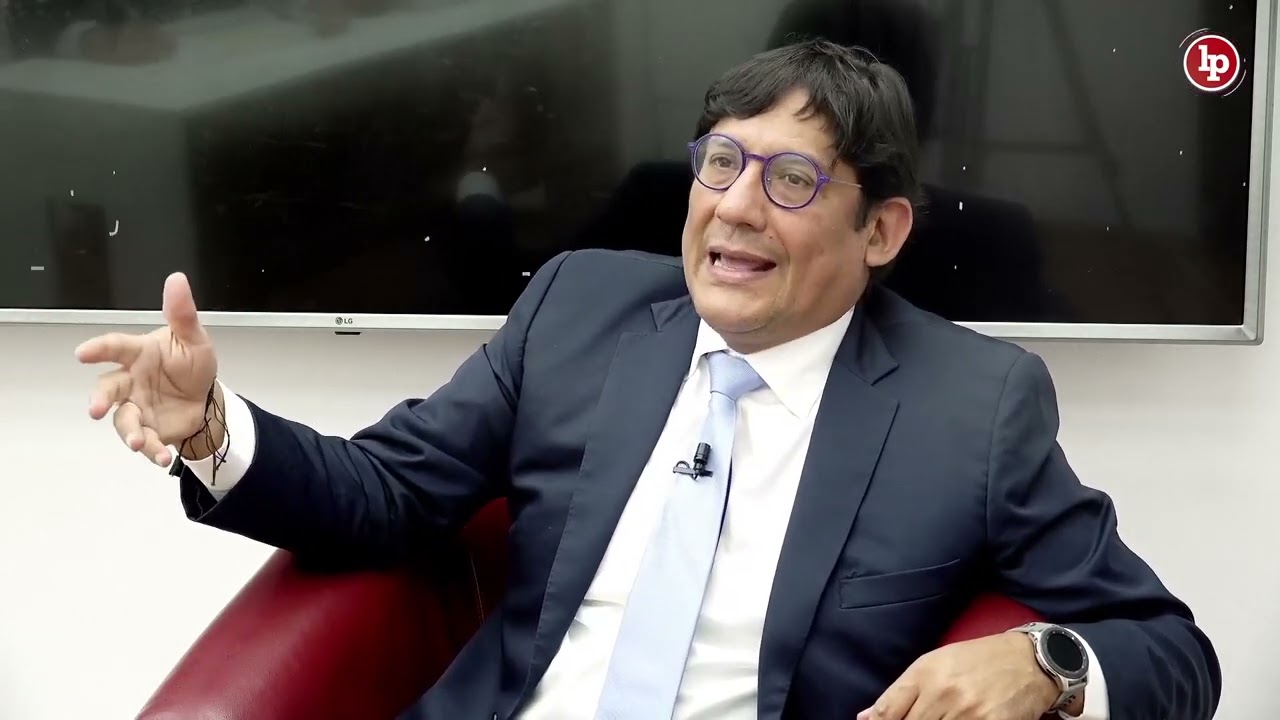 Percy García Cavero: Responsabilidad penal de las personas jurídicas.