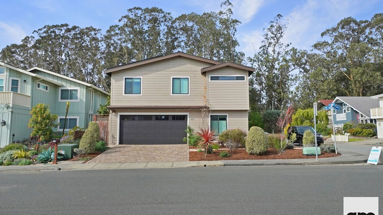 House For Rent - 409 Roosevelt Boulevard, Half Moon Bay, CA 94019