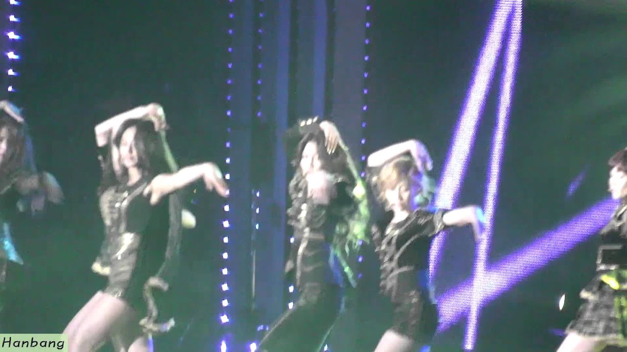 SNSD - 120119 The 21st Seoul Music Awards The Boys by Hanbang