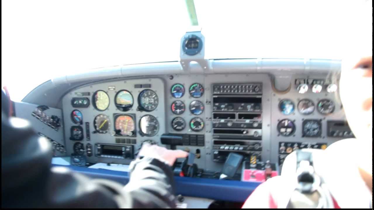 Pilatus PC-6 Porter Turbo - Engine Start and Take-Off