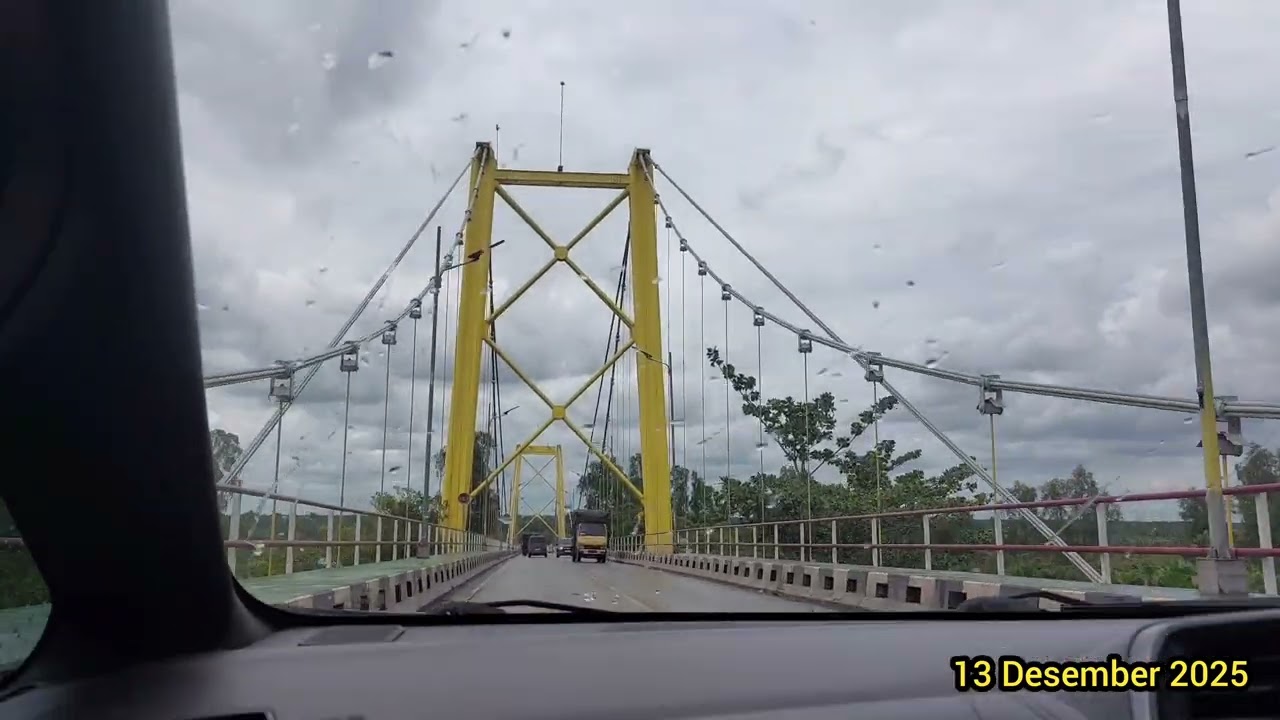 Jalan-jalan Ke Jembatan Barito
