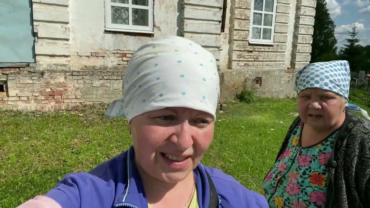 Катаюсь на крутой тачке) и пеку Пирожки! А так же Драники из картошки, дела огородные и поздравление