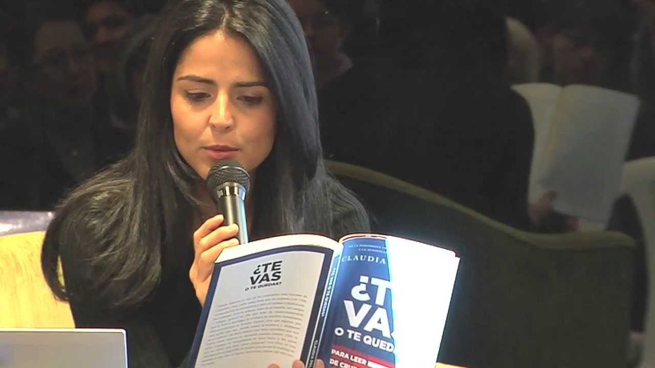 Claudia Palacios - ¿Te Vas o Te Quedas?