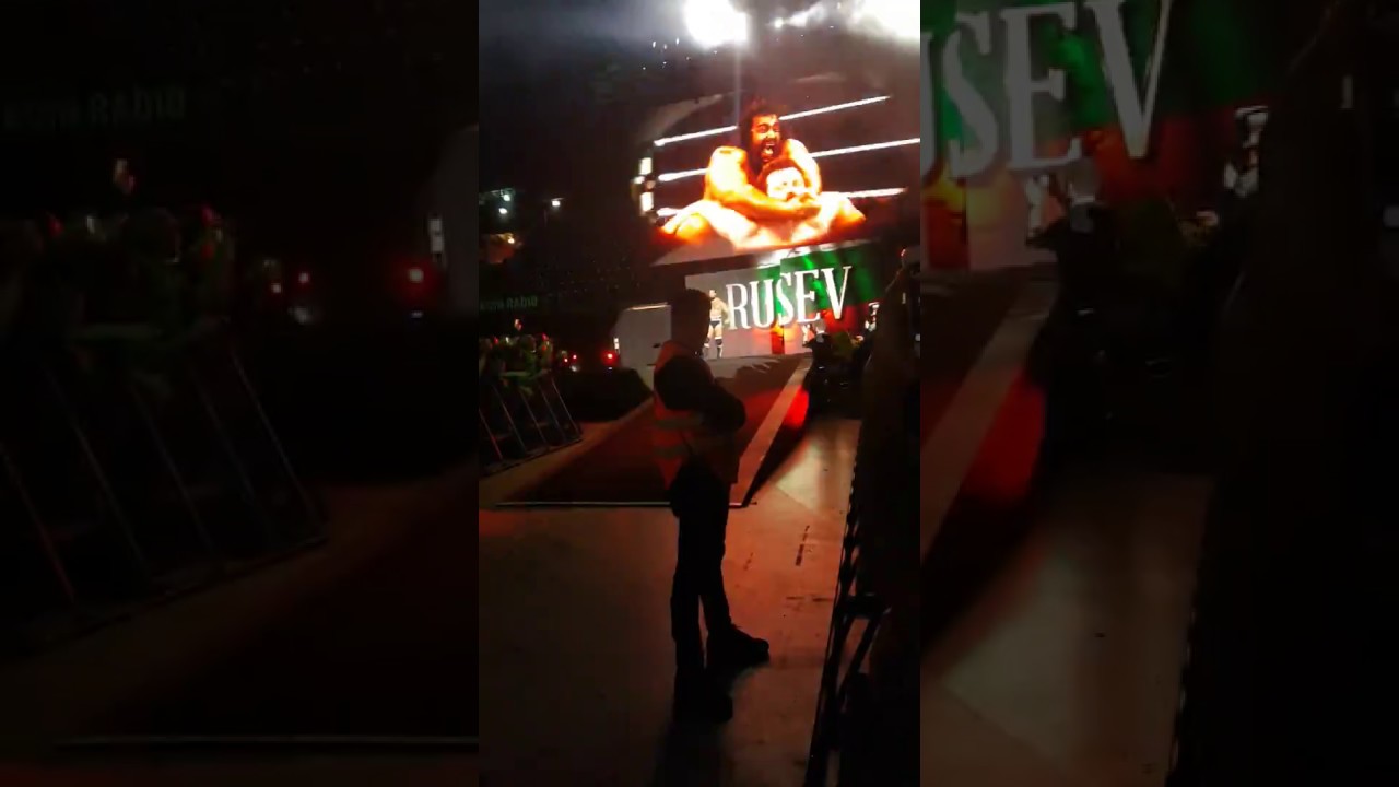 Rusev Entrance WWE Live Milano Forum Di Assago 10/11/2017