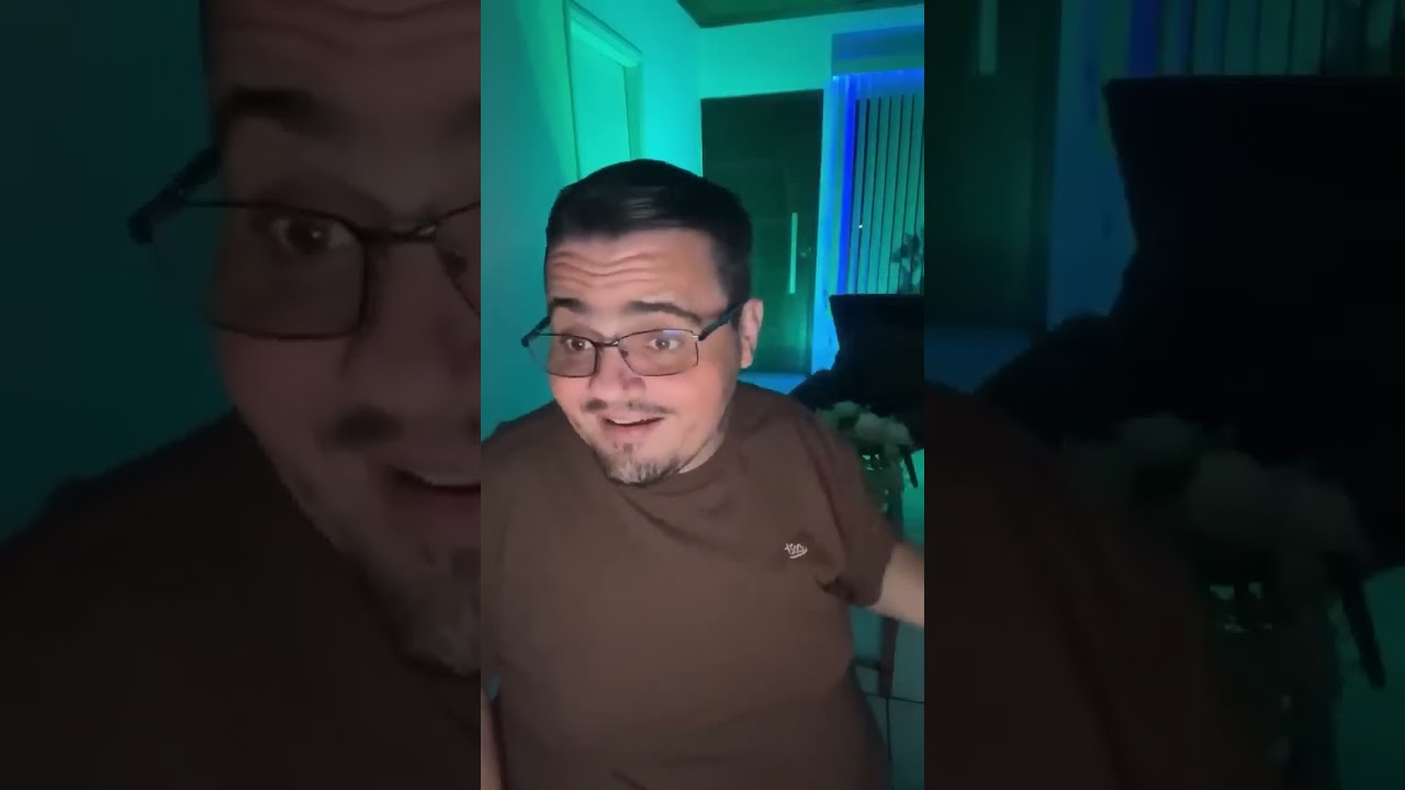 Fica calado Deus está vendo tudo