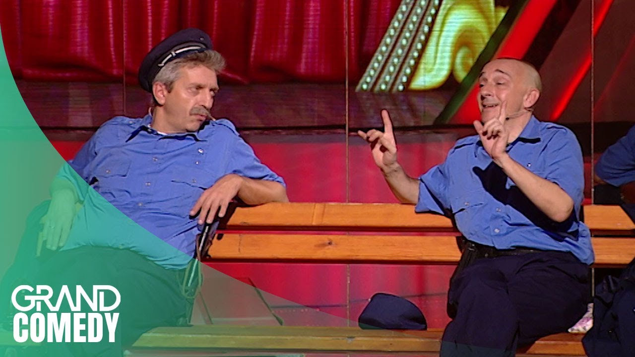 Fenseri protiv policajaca - Fudbal i Estrada (Grand Show)