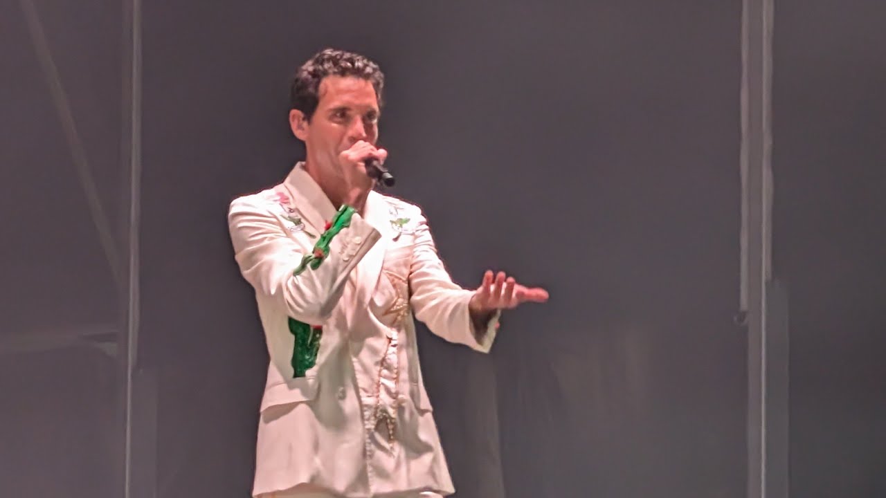 Mika - Underwater - Atlántic Fest 2024 - Vilagarcía de Arousa - (4K)