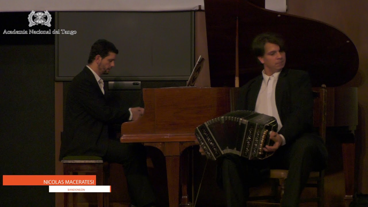 NICOL&Aacute;S MACERATESI y FRANCISCO FERRERO-  