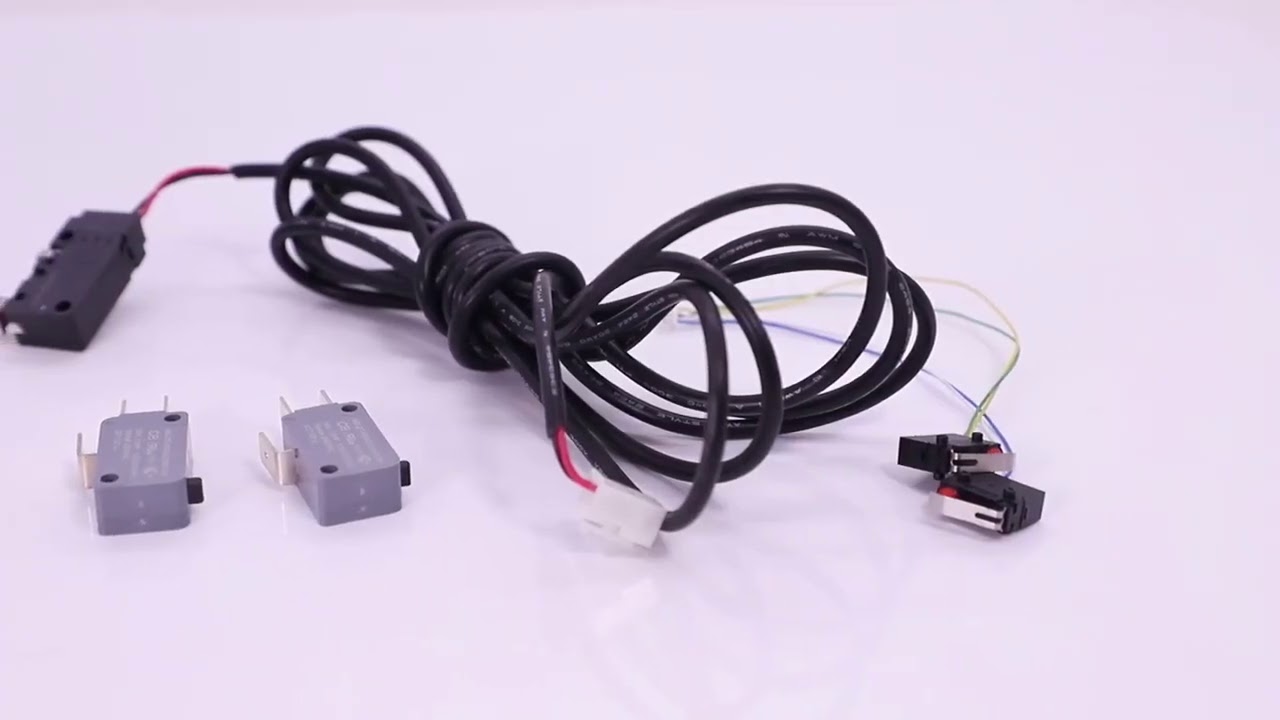 Verwendung eines Subminiatur-Mikroschalters in einer Computermaus