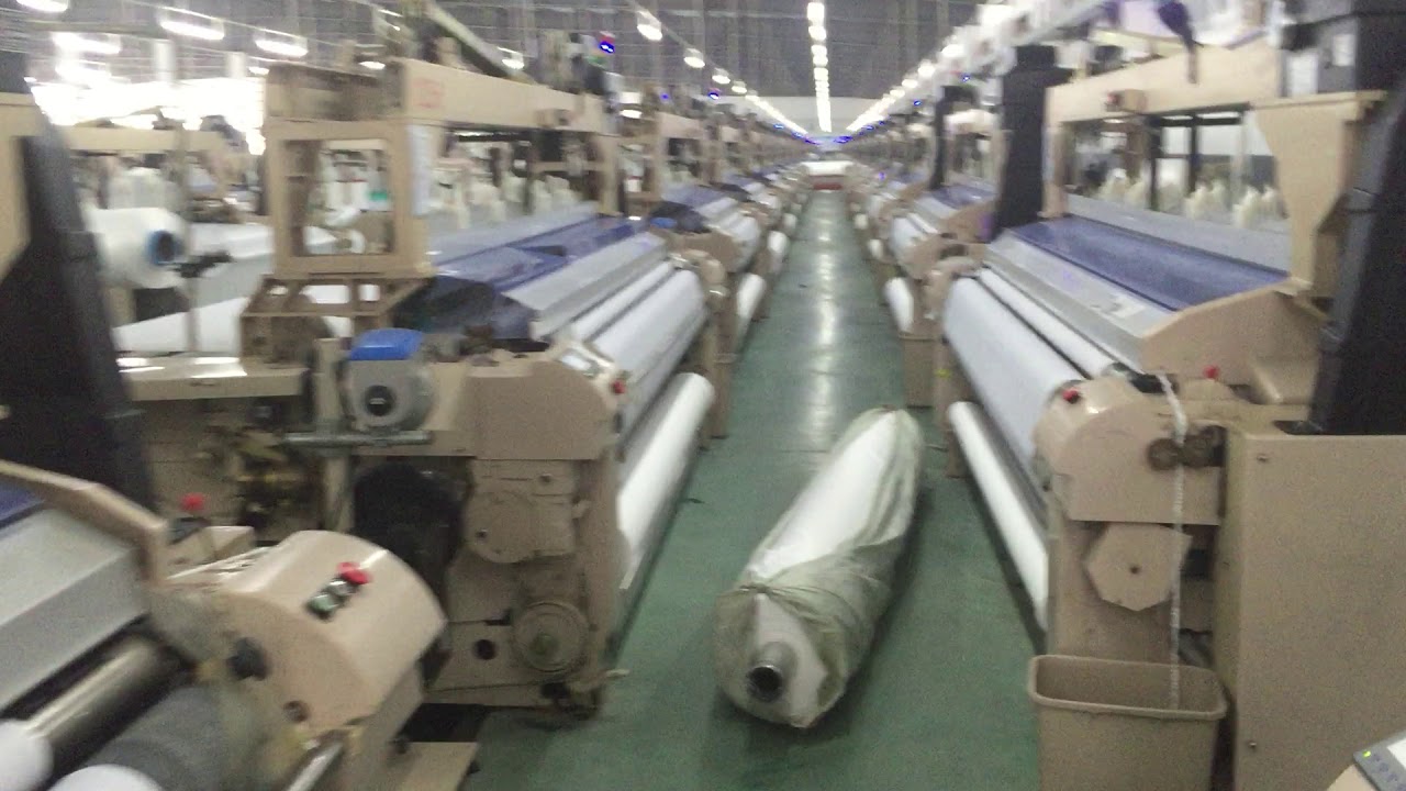 TELAR A CHORRO DE AGUA MARCA DRDE 600 tramas por minuto hasta 280cm de ancho util